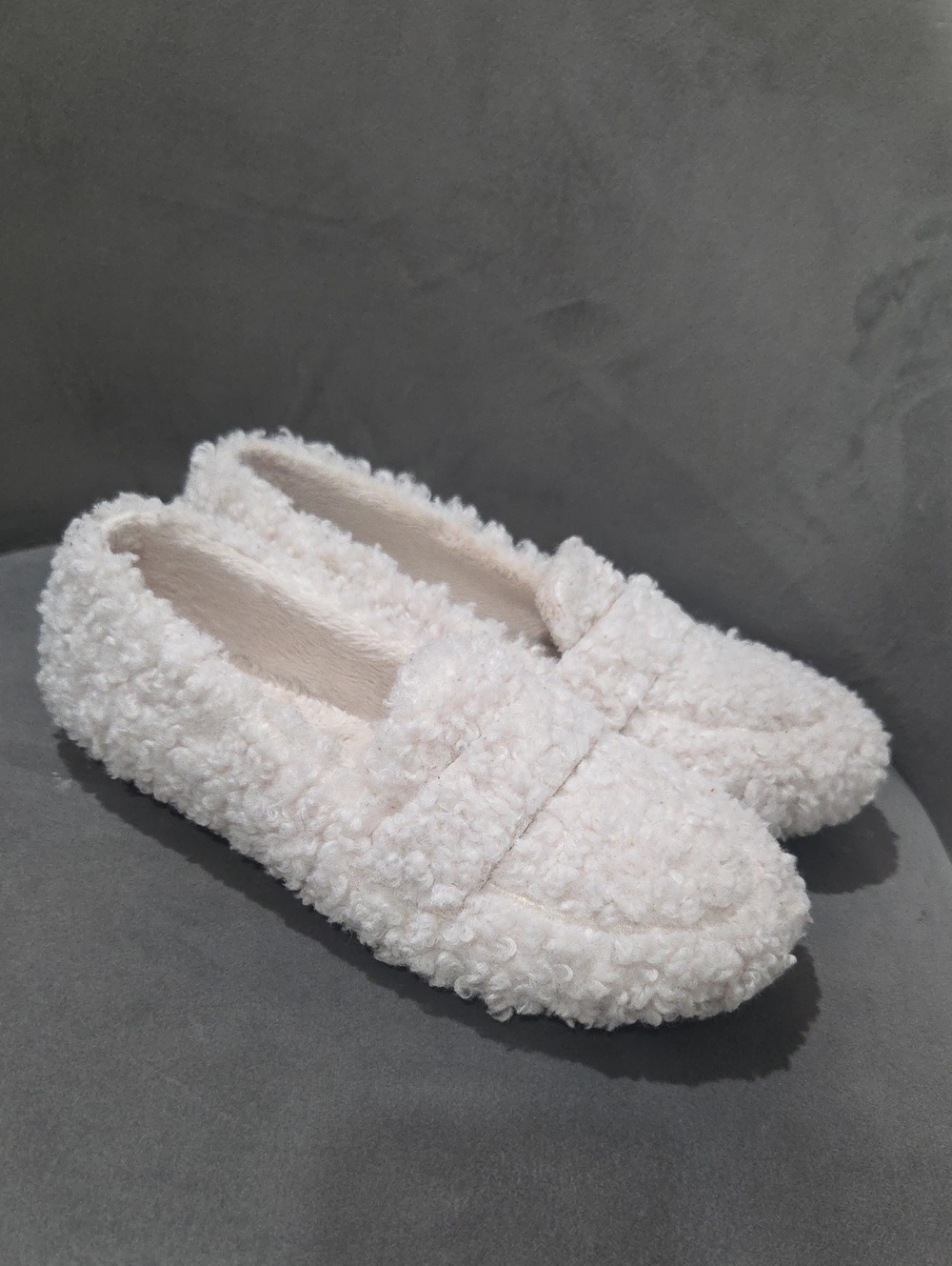 Ron White Cream Sherpa Bouclé Slip-On Loafers